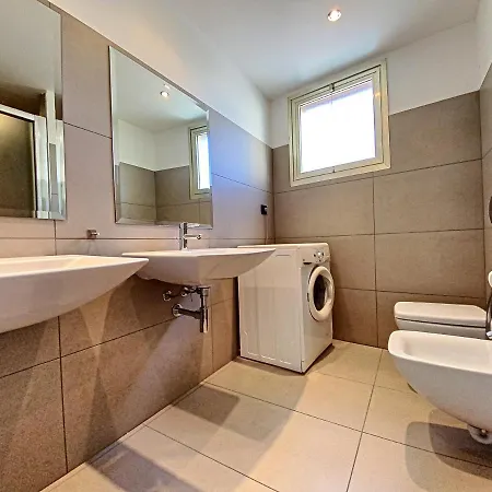 L'émeraude / Blou2403 / 3p Apartamento *